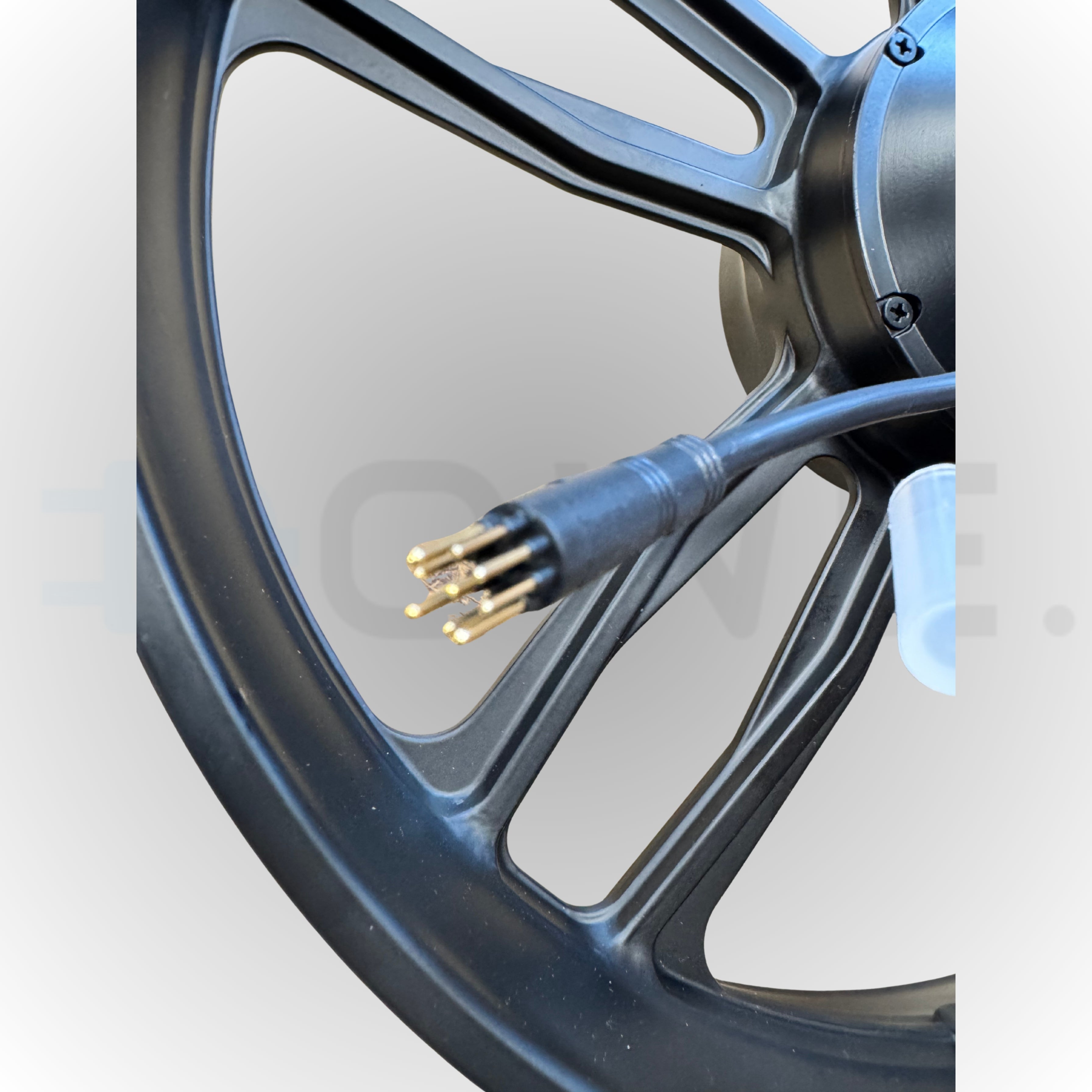 V20 Pro Achtervelg met Motor 20x4.0 Inch – 250W Fatbike Achterwiel – Zwarte Plug